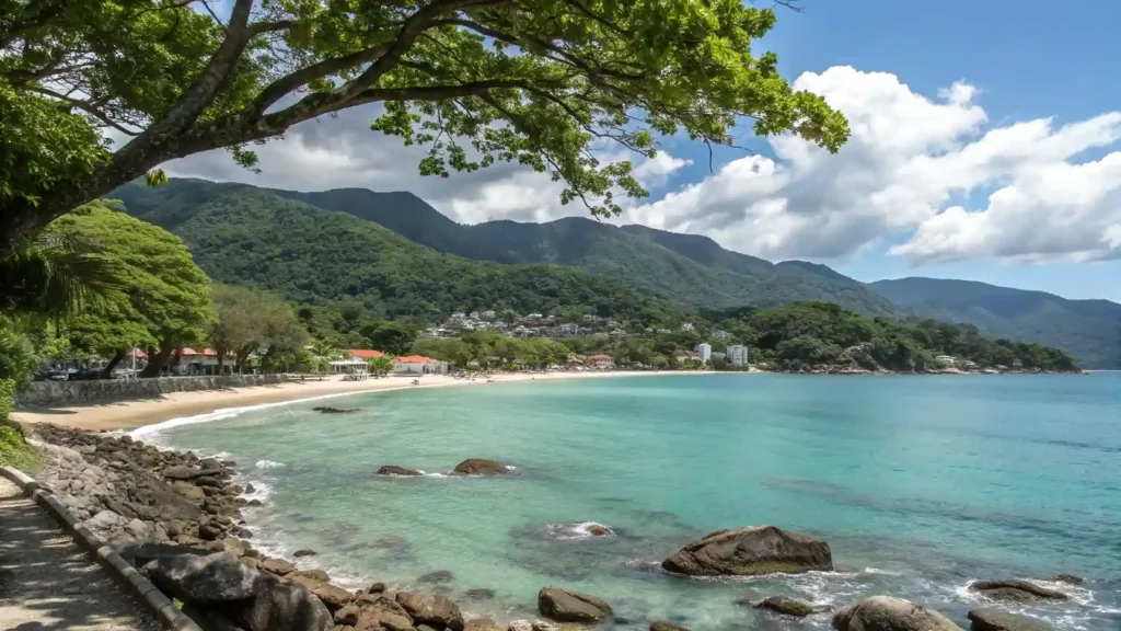 Pantai Kilo 5 Wisata Luwuk Banggai, Sulawesi Tengah