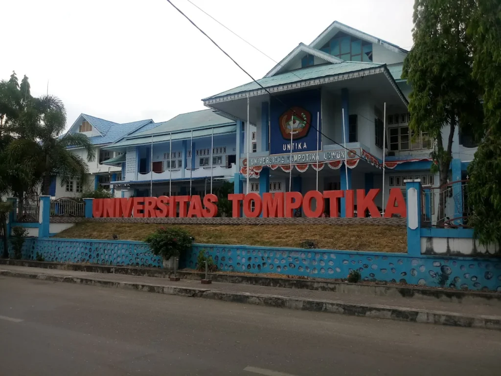 Universitas Tompotika Luwuk